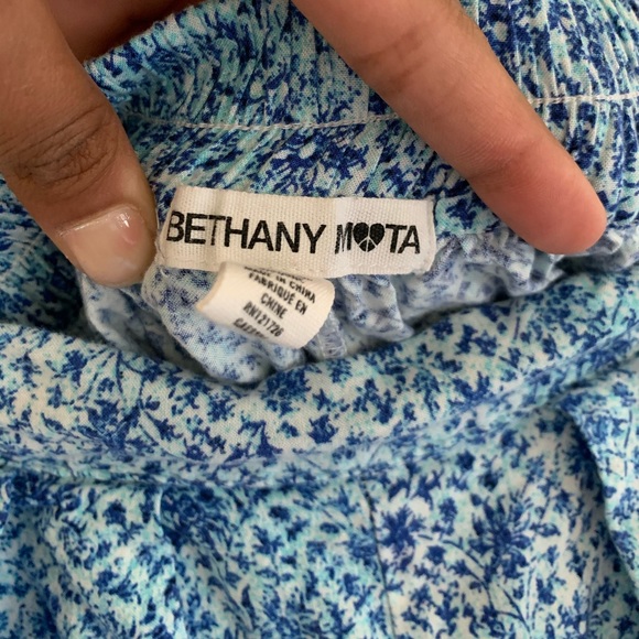 Bethany Mota floral wide leg shorts - Picture 3 of 3